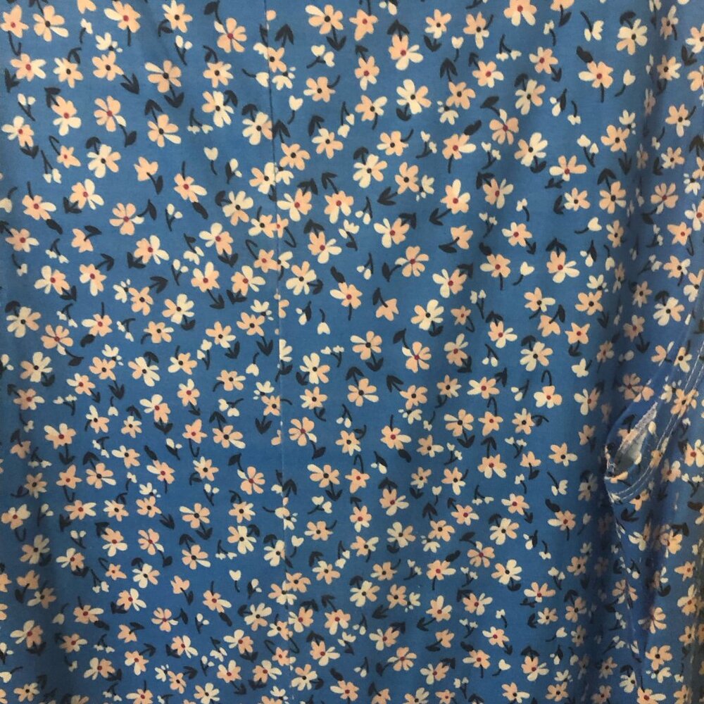 Blue Floral Sleeveless Dress - Picture 3 of 8